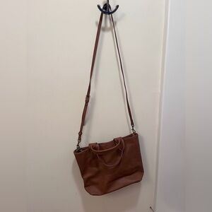 Brown Tote
Universal Threads